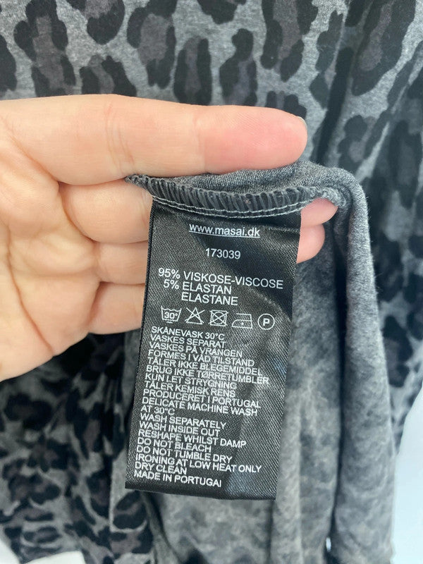 Masai Fabulous Leopard Print Tunic Size M LW005