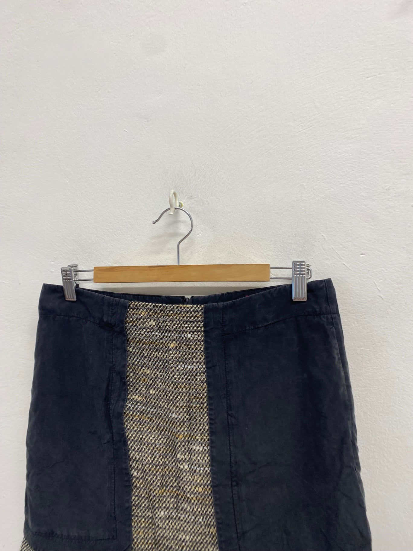 Stunning Chloé Mini Skirt UK 12 Black tweed formal SD553