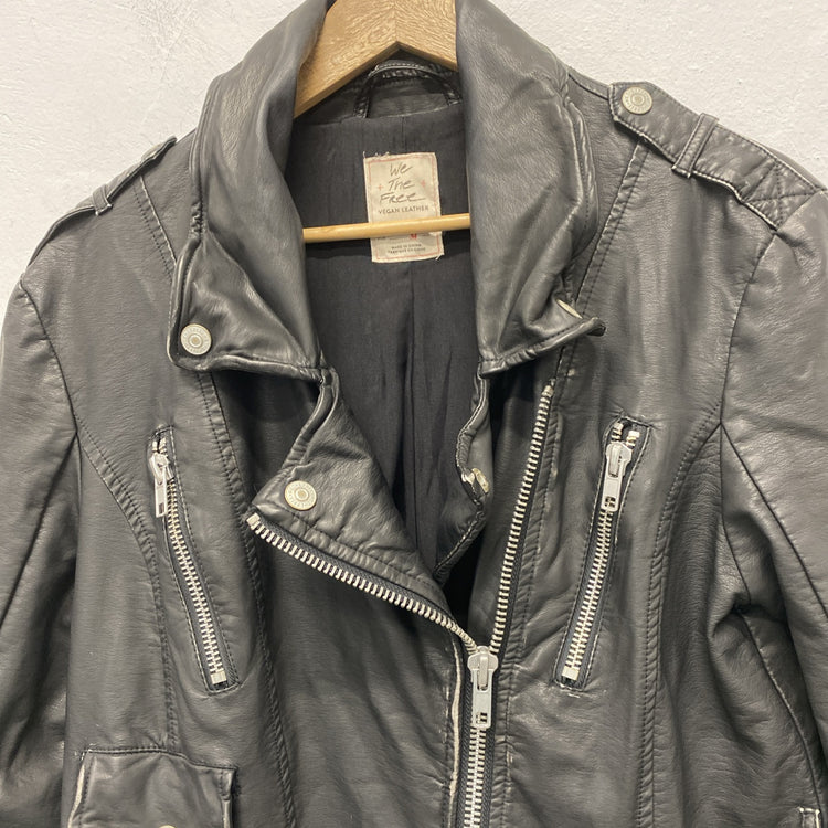Free People Isabelle Distressed Vegan Leather Moto Jacket Size M SS002