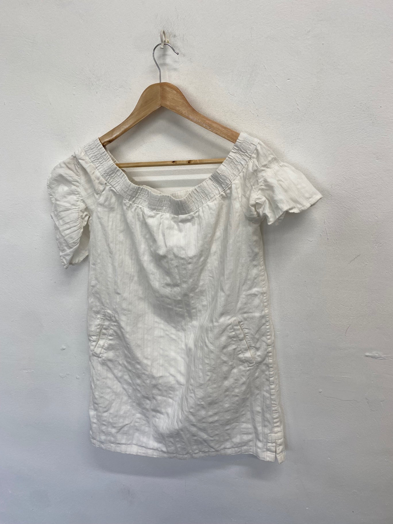 Stunning AllSaints adela Ali dress Mini dress Uk 10 White broderie off shoulder SD553