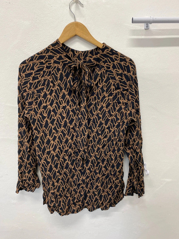 Fabulous M&S black & fawn chain pattern high neck top Uk12 Autograph LD003