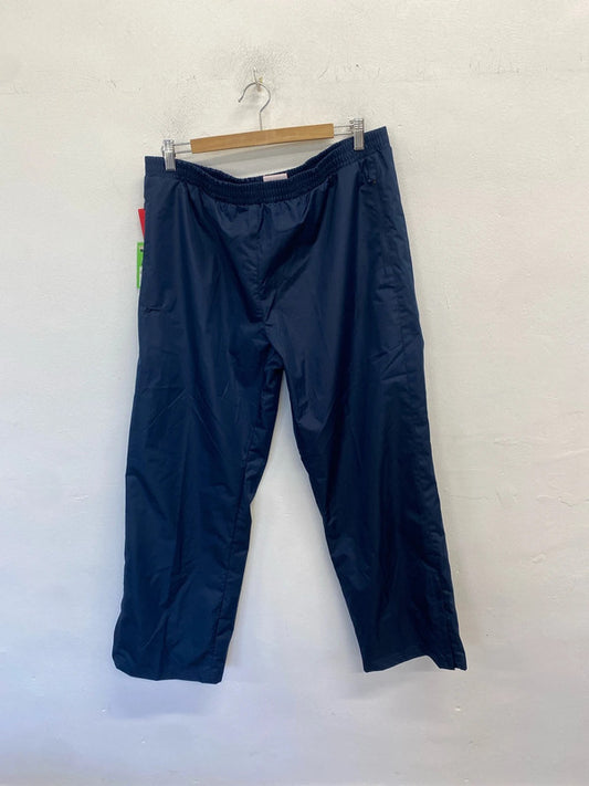 Fabulous Slazenger waterproof navy trousers new with tags UK 16 KM005