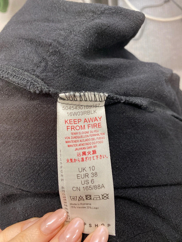 Lovely Topshop v neck black jumpsuit UK 10 JB001