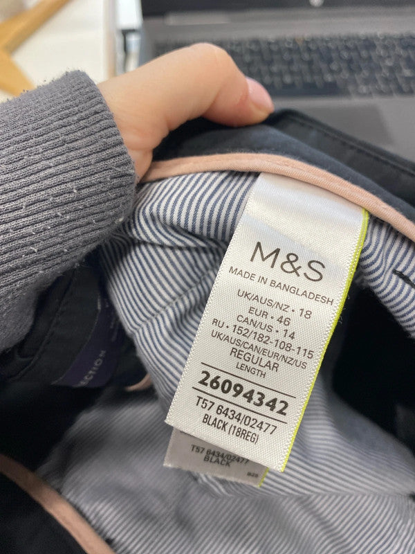 Lovely marks and Spencer reg length navy trousers UK 18 KN002