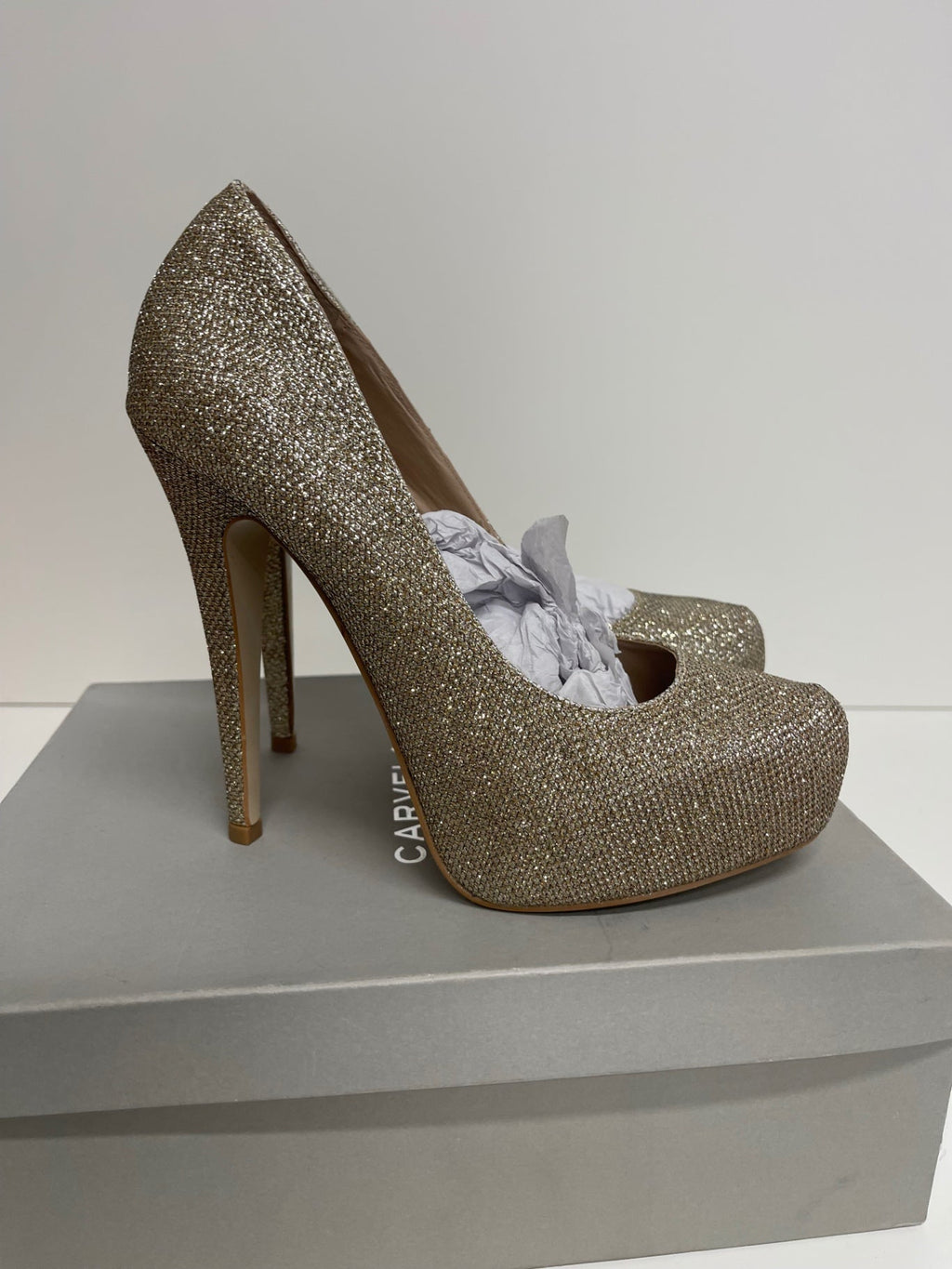 Stunning Carvela Kaci glitter  Heels & clutch bag  UK5 Bronze PP546