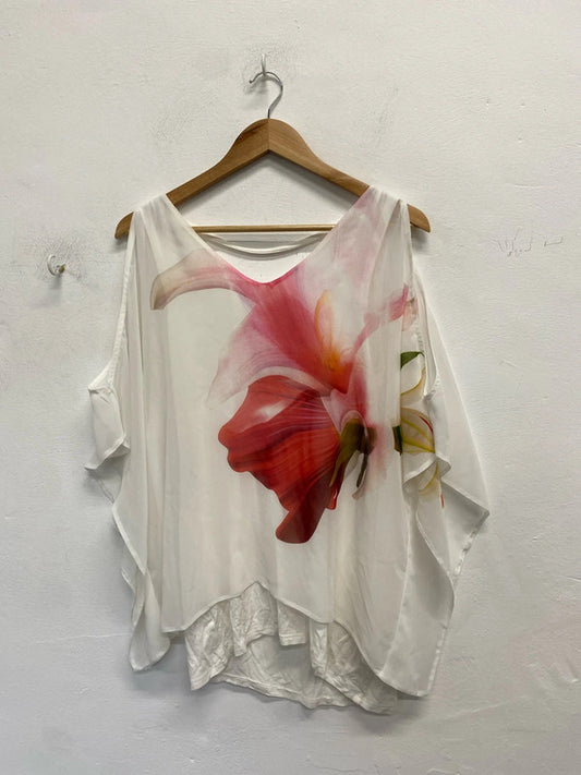 Lovely Wallis cut out shoulder floral cut out shoulder top UK S KM004