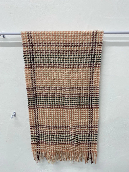 Matalan Fabulous Pink Multicolour Houndstooth Scarf JW002