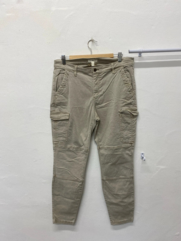 Fabulous H&M stone Cargo skinny trousers Uk16/18 KM003