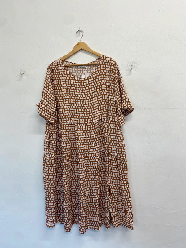 Lovely hourglass spotted brown smock dress nwt UK 20 IM001