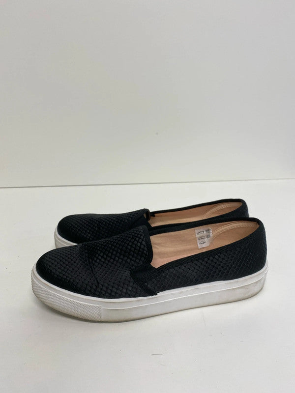 Fabulous Topshop Black faux snakeskin flat form pumps Uk5 ED001