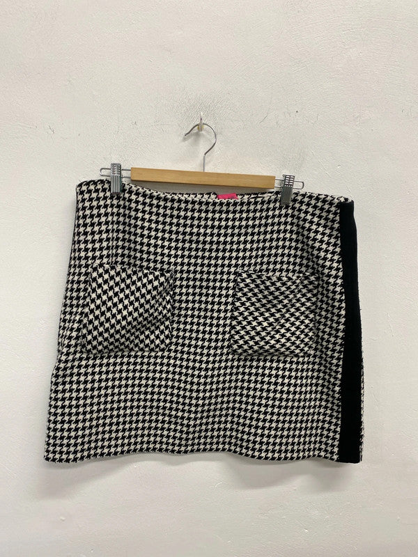 Fabulous Wool Houndstooth Co ord from TU Uk16 skirt & jacket LB001