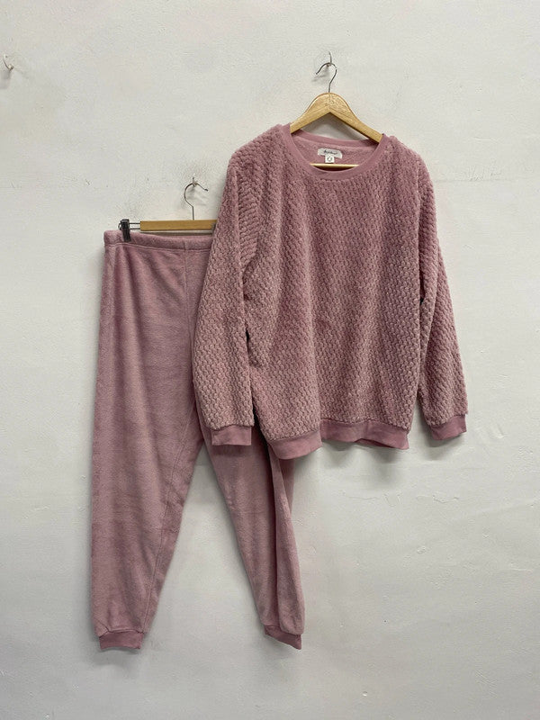 Fabulous mauve pink fleece pyjamas super cosy Uk18/20 CR002