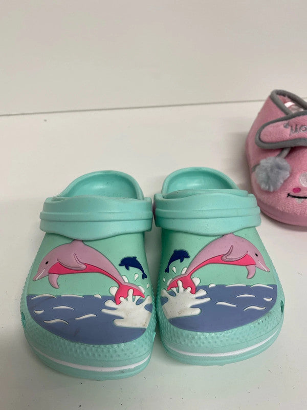 Fab duo of Girls slippers size 6 M&S pink #12 LN001
