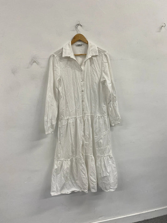 Stunning Stradivarius midi white T-shirt dress uk 10 KS002