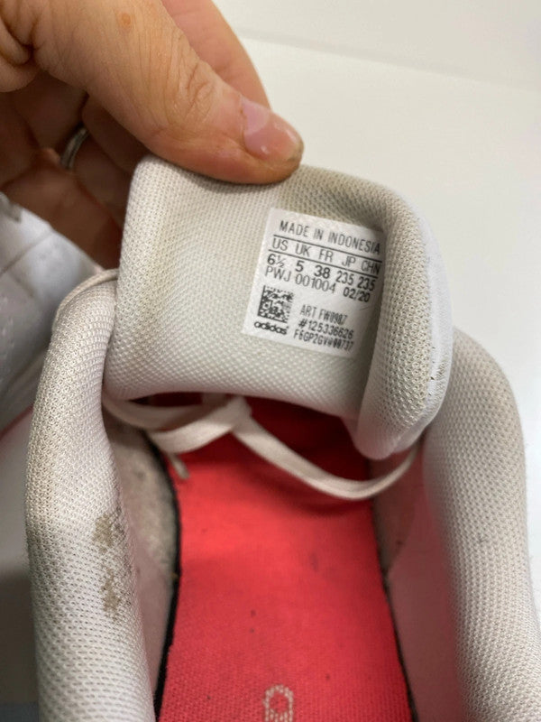 Fabulous Adidas advantage trainer white & neon pink Uk5 MS002