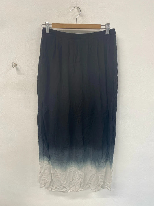 Gorgeous floaty Label Lab dipped lightweight sheer skirt 12 JR001