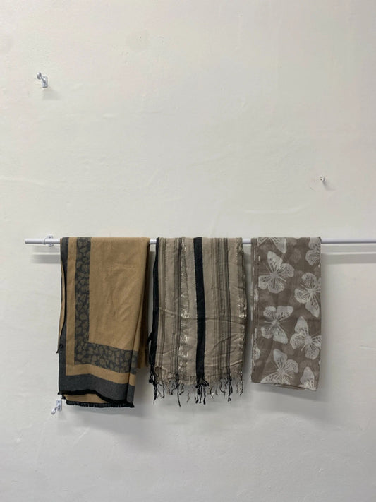Lovely trio of scarves patterned cosy one size #45 LD003
