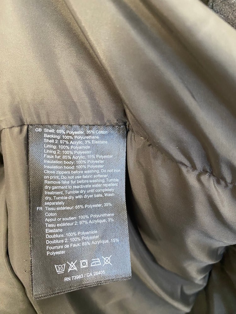 Super cosy Helly Hansen grey longline puffer jacket M Faux fur trim RF001