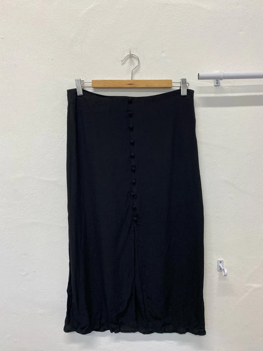 Fabulous Pencil skirt from H&M crepe fabric Uk12 JB001