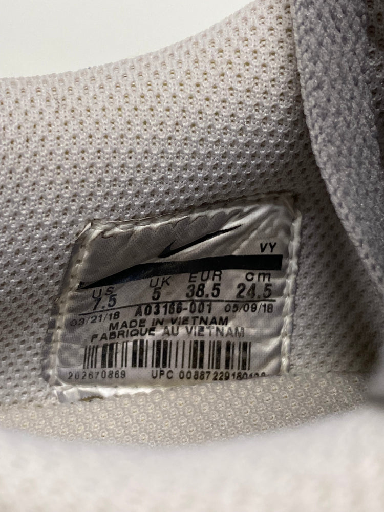 Nike Pre-love OX atmosphere grey rainbow O.X. UK5 JR001