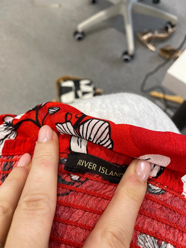 Lovely river island floral off the shoulder top UK S KM004