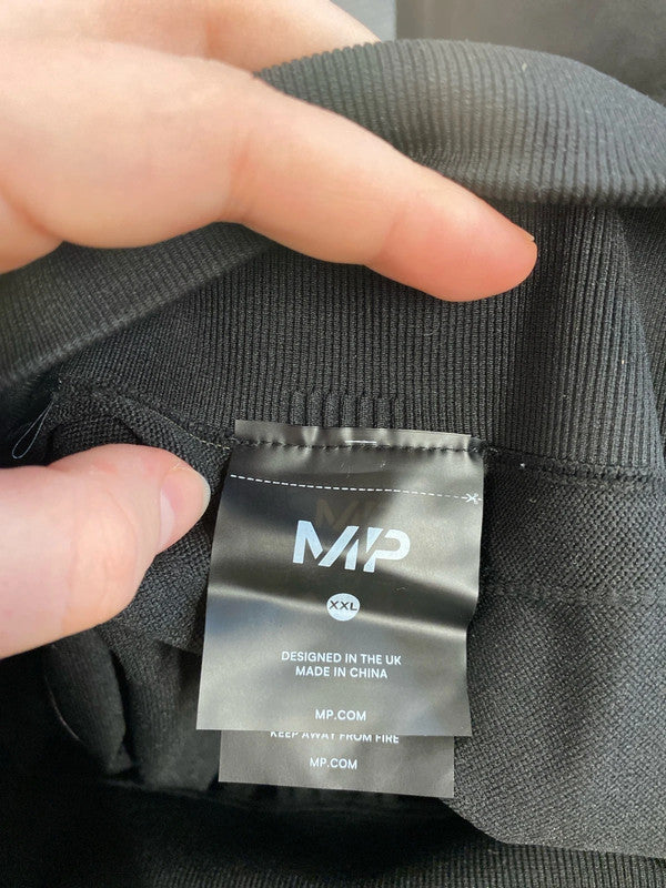 Bundle 24 MyProtein Mens Activewear Shorts Trio Size XXL DS002