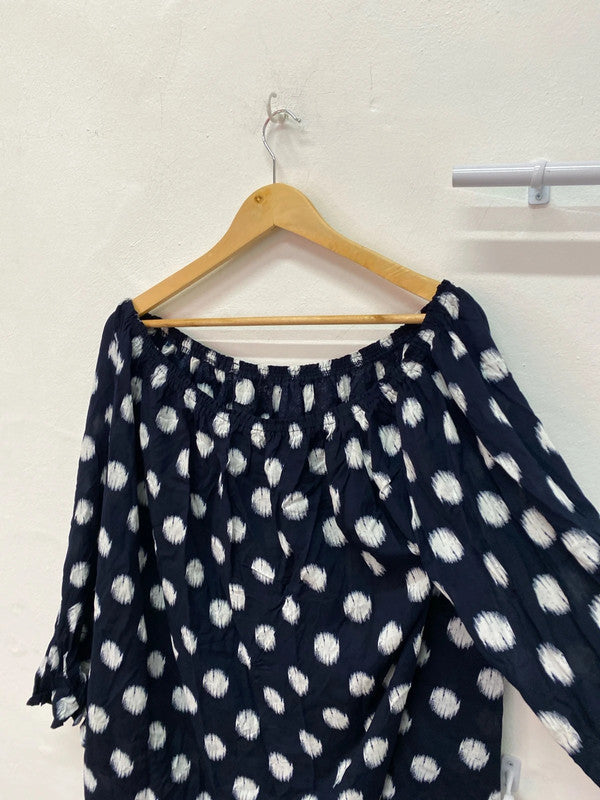 Fabulous flare sleeve spotted gypsy top Uk16 IM001