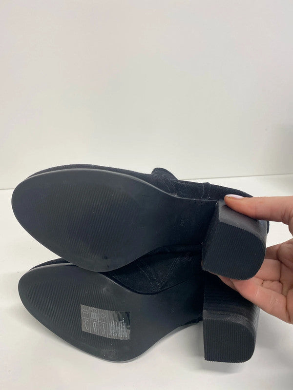 Fabulous Black Suede block heel ankle boots H&M KM003