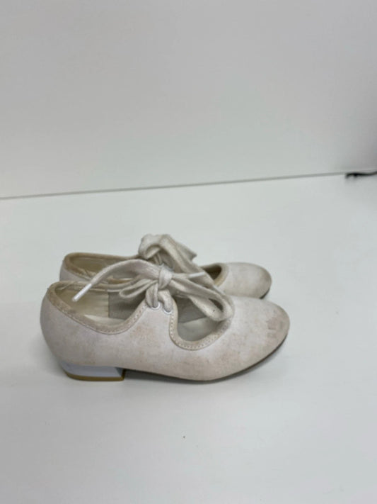 Fab RV tap shoes size 8 great practice shoes ZM001