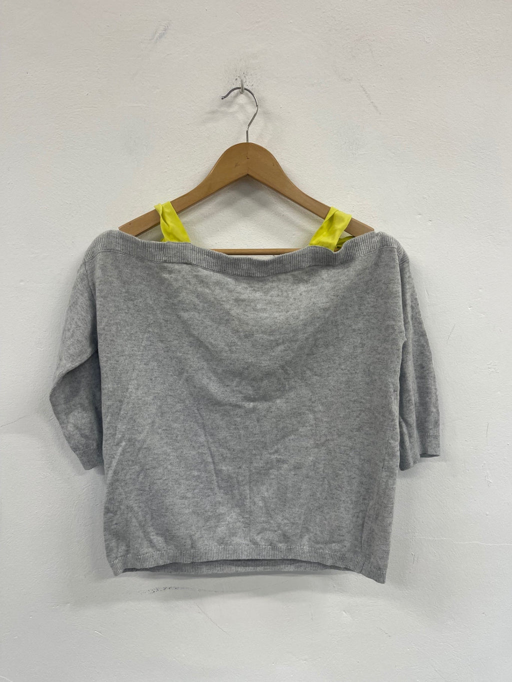 Fabulous Mint Velvet cold shoulder neon ribbon Sweater Uk10 Grey Cashmere blend KC528