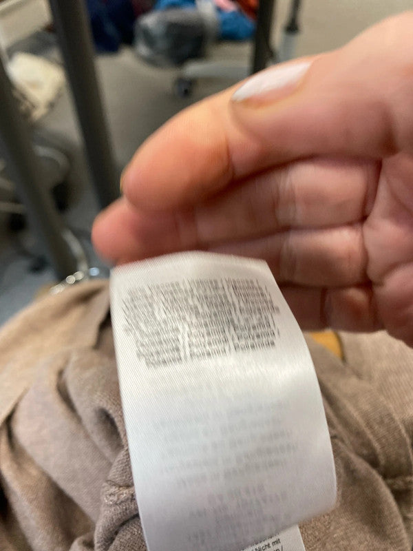 Stunning St Tropez neutral brown loose fit knit UkM SR006