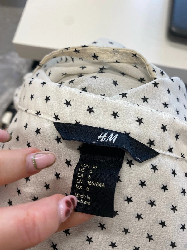 Stunning h&m semi sheer black white star blouse sleeveless UK 8 LD003