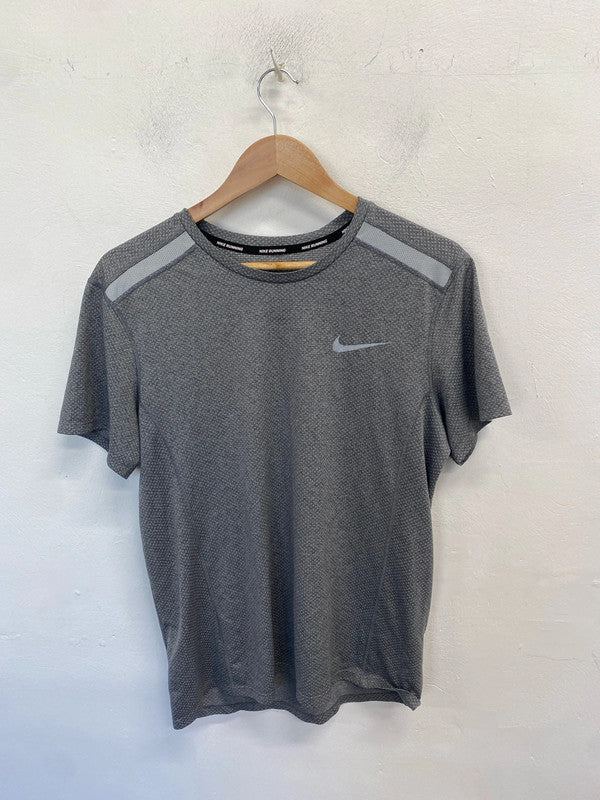 Fabulous men’s Nike running grey running dri fit top UK M CJ001