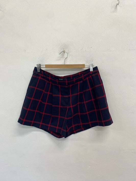 Stunning mango navy red checkered shorts UK 12 JM005