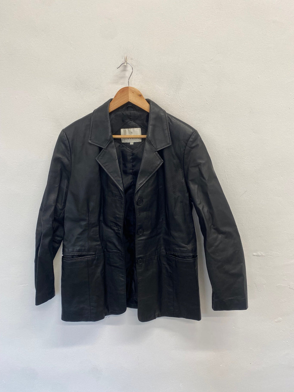 Stunning vintage Modern classic Leather Jacket UK 12 Black KR559