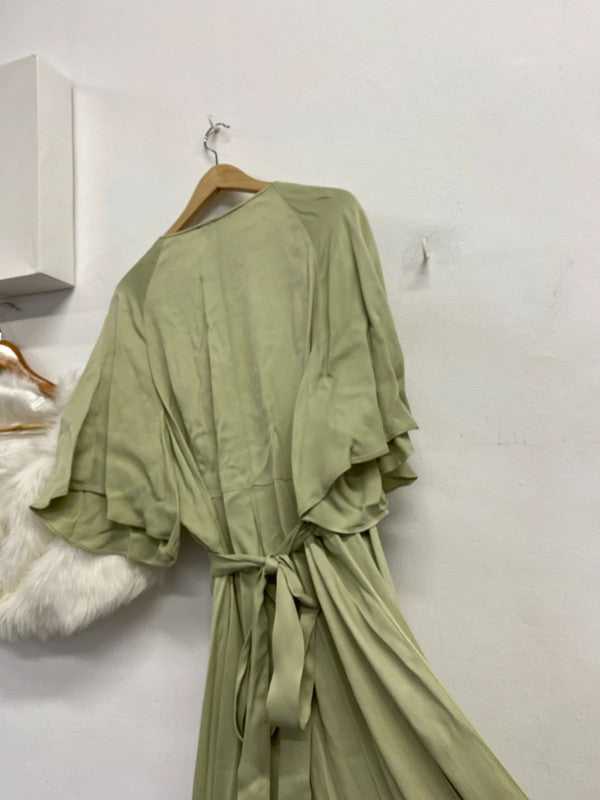 Fabulous Maids to Measure Charlene Sage green dress Uk24 & wrap CR002