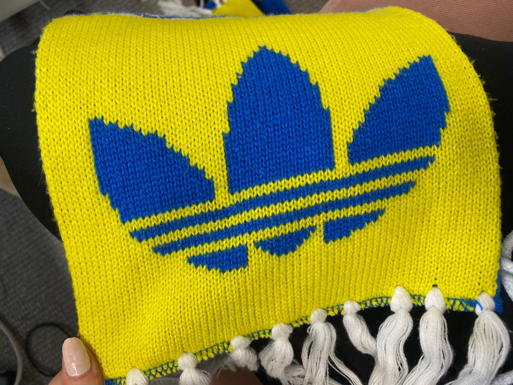 Classic Adidas retro reversible Scarf One size Yellow and Blue AS556