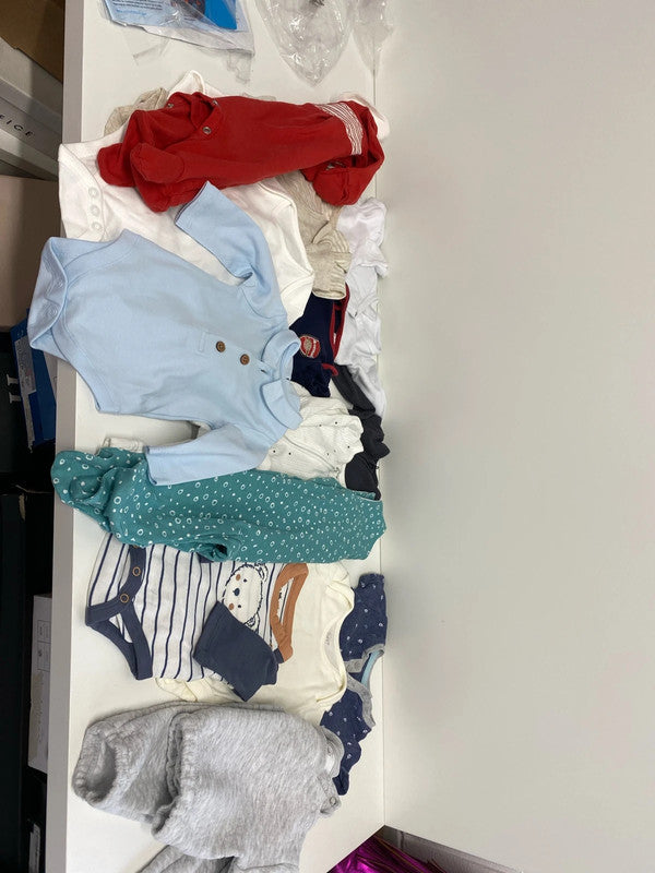 Great baby boys bundle age 0-3 months baby gros etc x 14 #8 EW005
