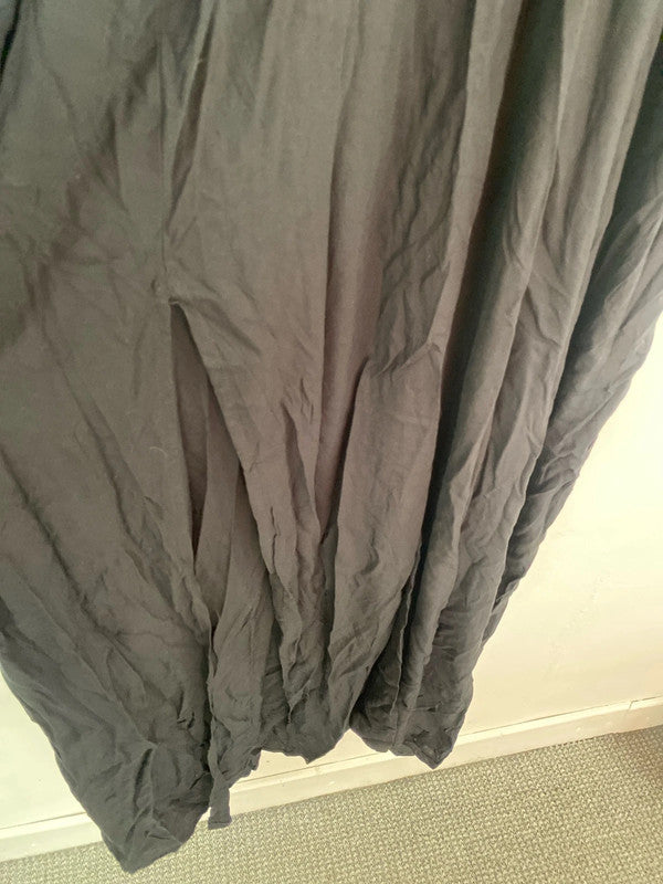 Fabulous black summer weight maxi dress ASOS design curve 28 IM001