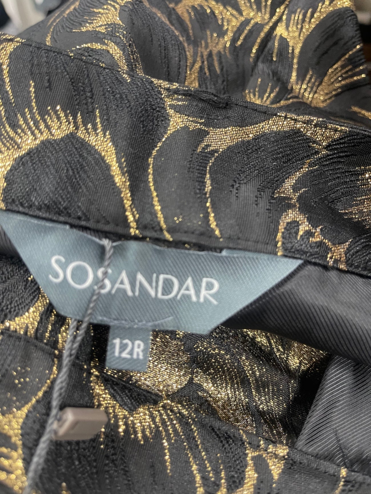 Fabulous Sosandar jacquard tapered Pants UK12 Black and Gold KC528