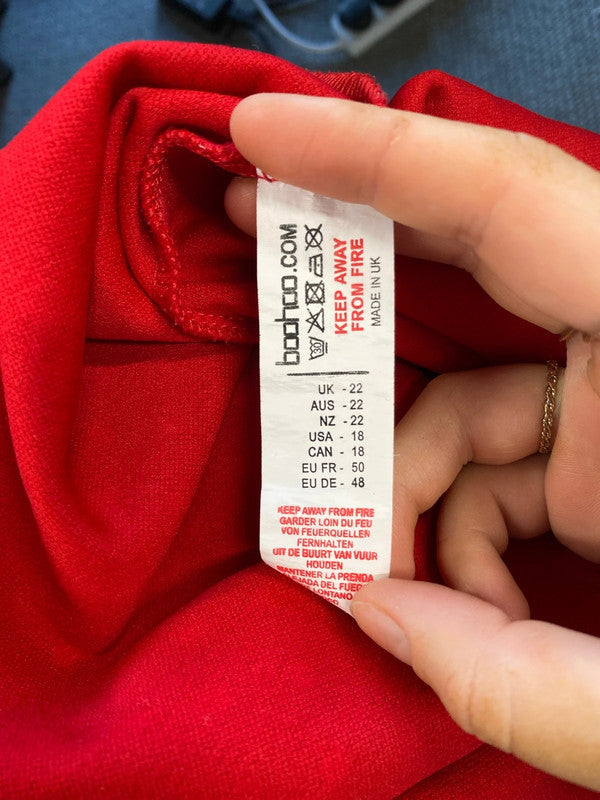 Stunning Boohoo polka dot mini dress uk 22 NC001