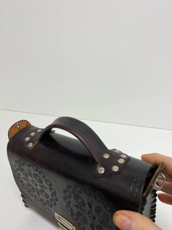 Stunning Vintage tooled leather western handbag JW002