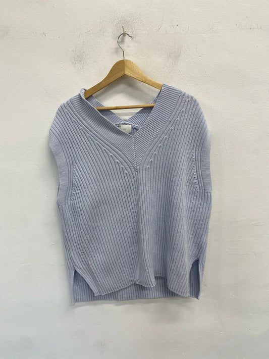 Lovely h&m lilac knit sleeveless jumper UK L NC001