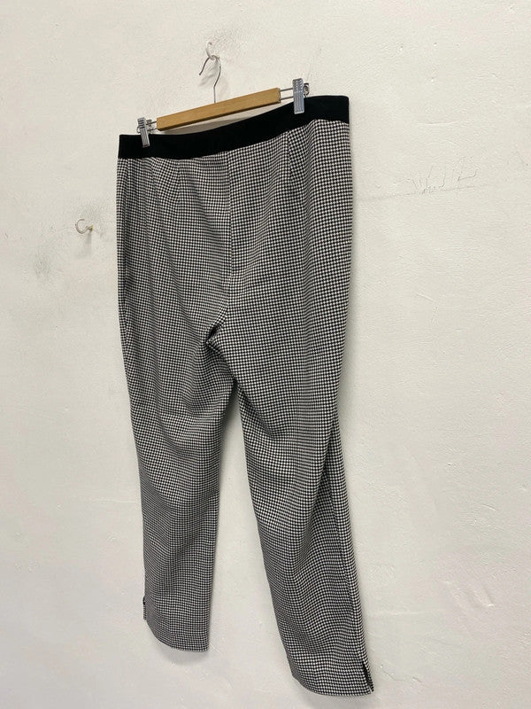 Fabulous M&S slim houndstooth trousers Uk16 classics LB001