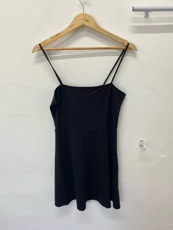 Fab H&M black skater dress Uk14 classic PJ001