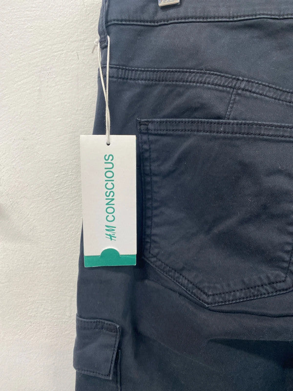 Fabulous H&M cargo slim jeans navy 31” BNwT KM003
