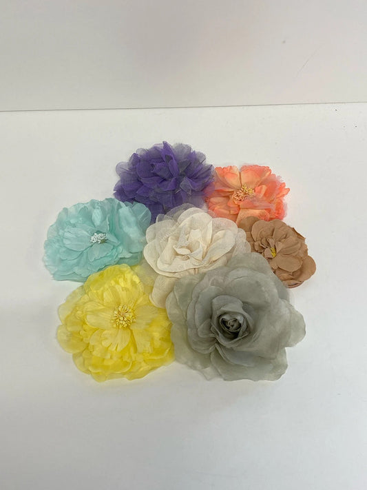 Unbranded Fabulous Colourful Flower Hair Clips & Brooches Bundle #1 AT001