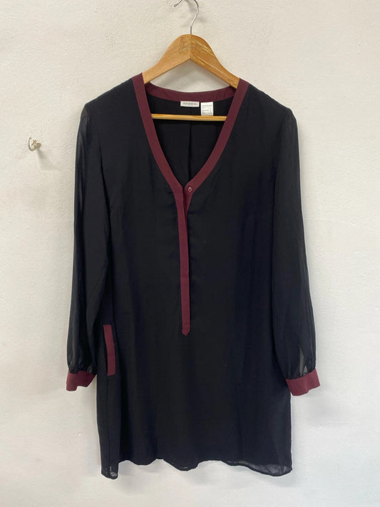 Gorgeous La Redoute soft grey sheer tunic shirt black burgundy 16 KM003