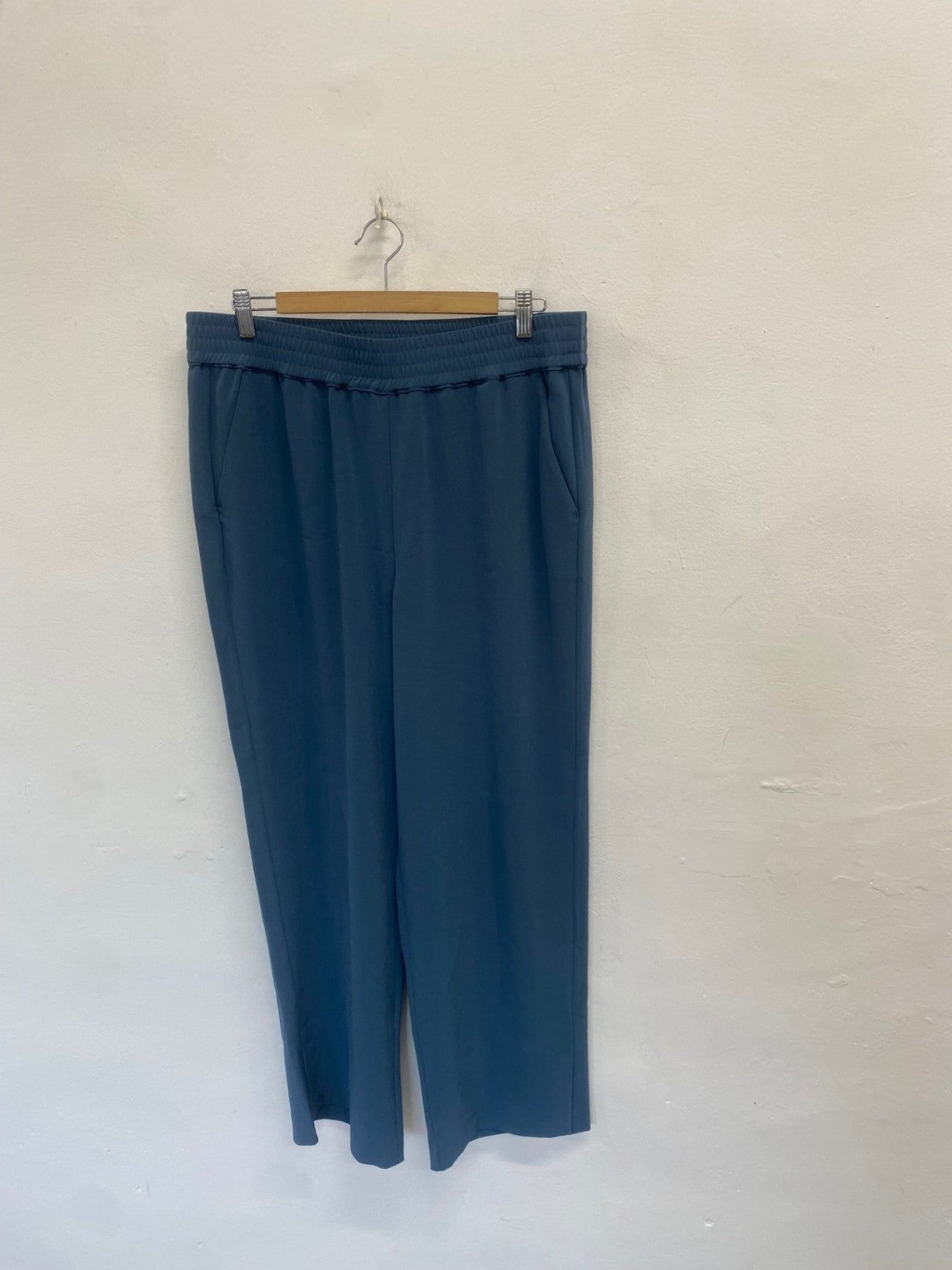 Stunning Wyse London Wide leg cropped trousers UK 16 Teal FM547