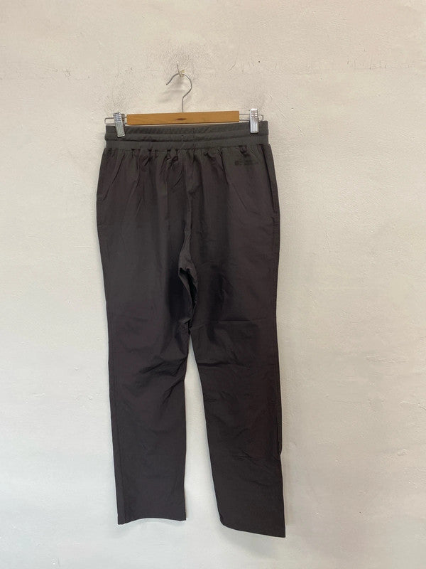 Fabulous mountain warehouse grey waterproof trousers UK 10 SC090